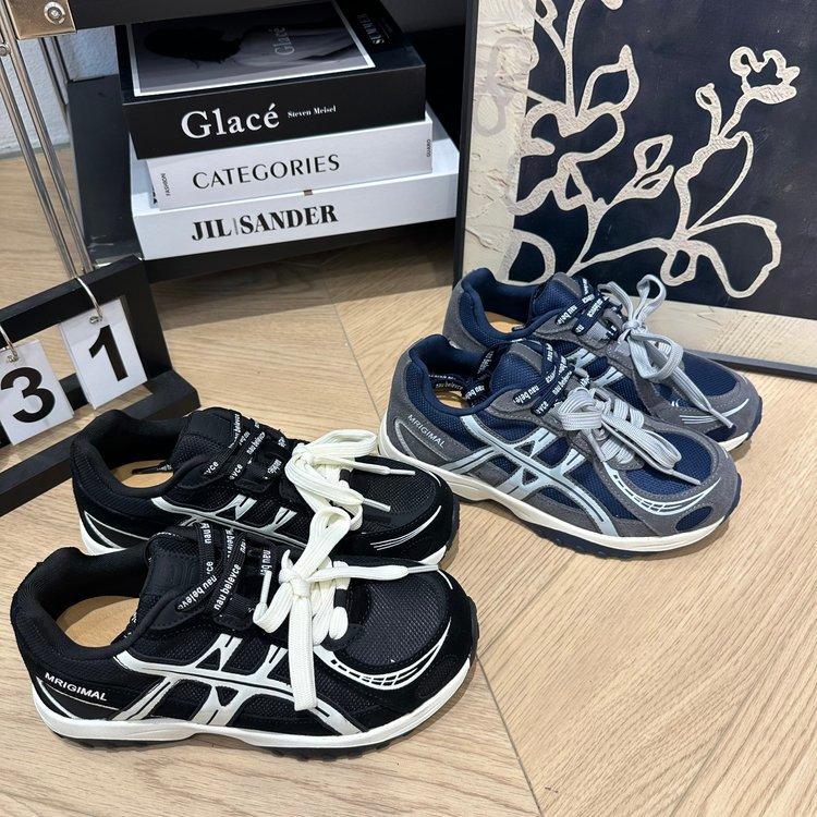 Leather retro German training shoes women's 2025 autumn new platform casual sports shoes pair of shoelaces versatile breathable Forrest Gump shoes