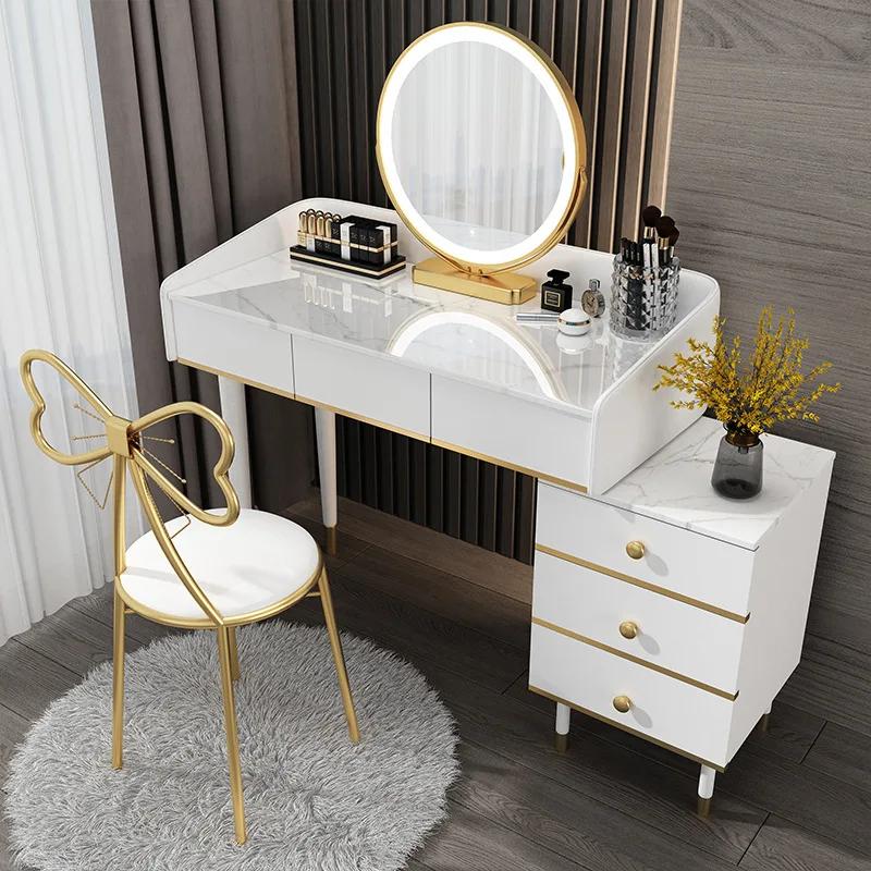 The Nordic Dresser Small Family Model Bedroom Contemporary Contracted with Lamp Light Decoration Lacquer That Bake Makeup Table