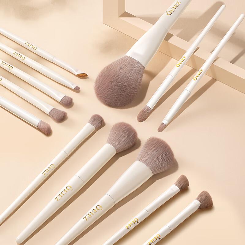 Oeiez 12dílná sada štětců na make-up se zvířecími štětinami