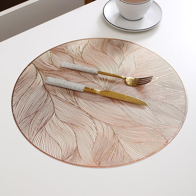1Pc 38x38cm Round Light Luxury Placemat PVC Dinner Table Home Decor Protector Mat Heat Resistant Pad