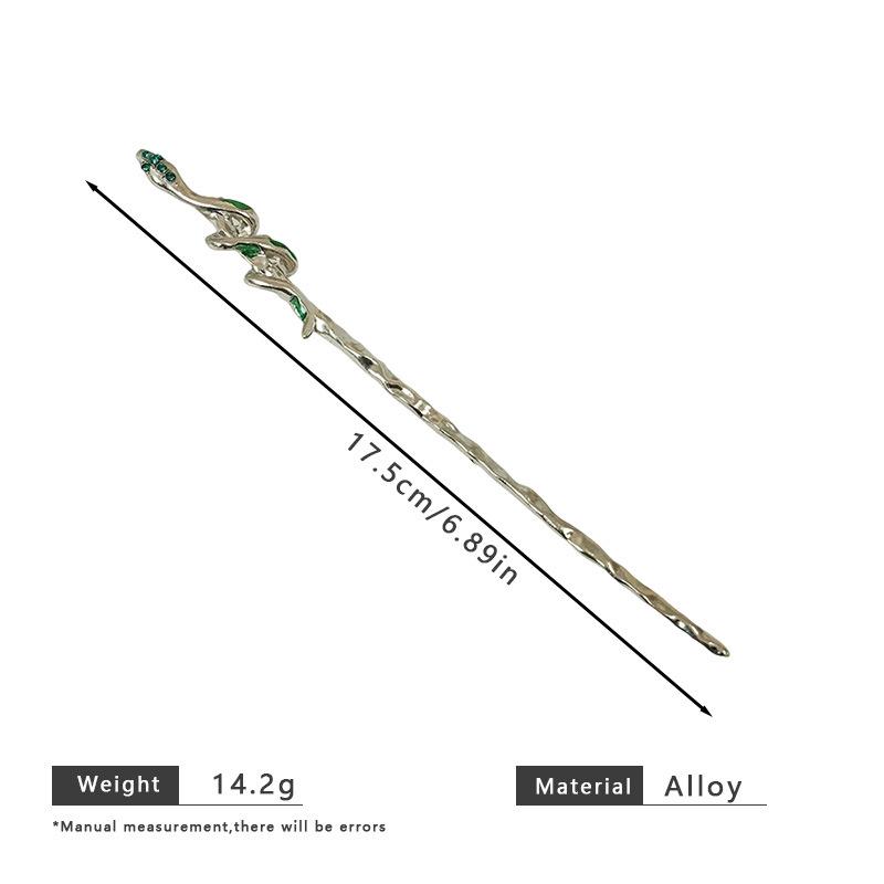 Haarnadel im Schlangen-Design im chinesischen Stil: High-End Dunkle Ästhetik Hochsteckzubehör
