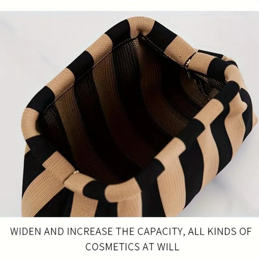 Elegant Woven Crochet Purses Large Capacity Striped Pattern Beach Clutch Handbags Colorblock Design Woven Texture