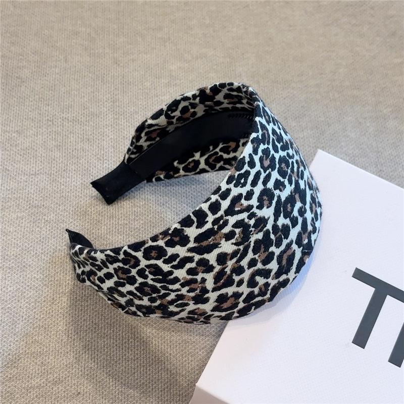 1/3 st 1,5/2/3 cm Chic Leopardmönstrat Hårband med Svampvaddering för Kvinnor Flickor Daglig Användning Mode Bekvämt Hårtillbehör