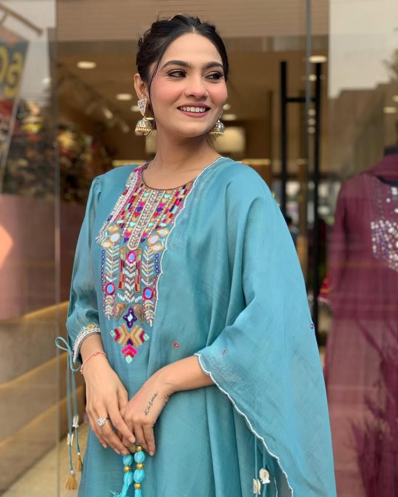 Indian Women Designer Kurta Pant Dupatta Set Bollywood Top Tunic Kurti Salwar Suit Dress