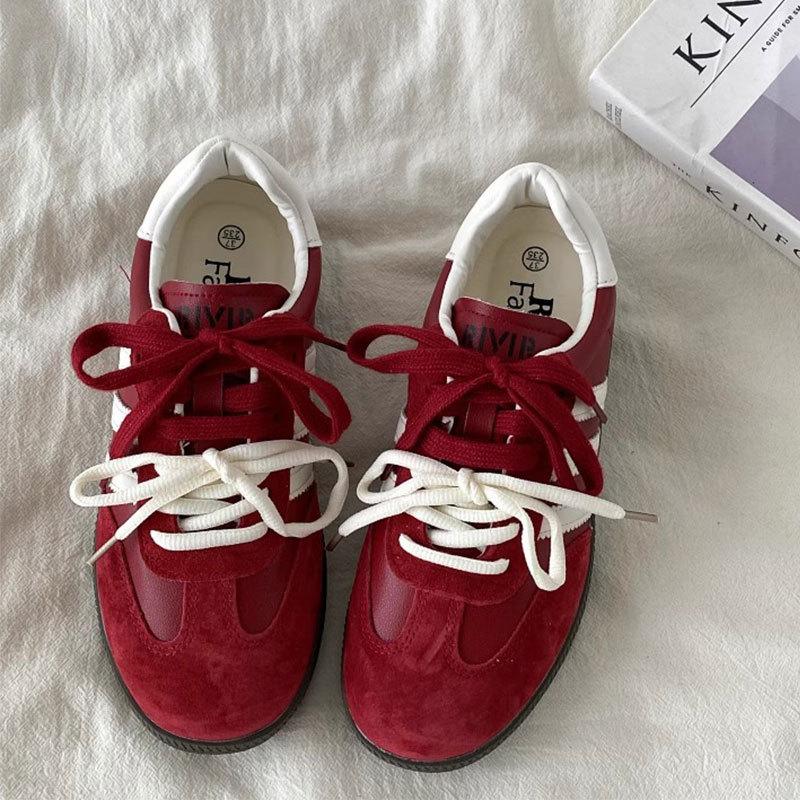 

Sneakers niche versatile casual board shoes women s ins spring new Hong Kong style retro design German training shoes 35