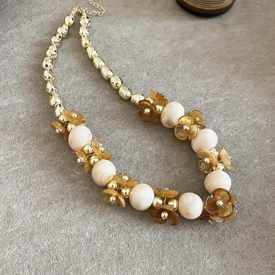 Colorful Summer Acrylic Bead Necklace – Simple, Fashionable, High-End Clavicle Jewelry