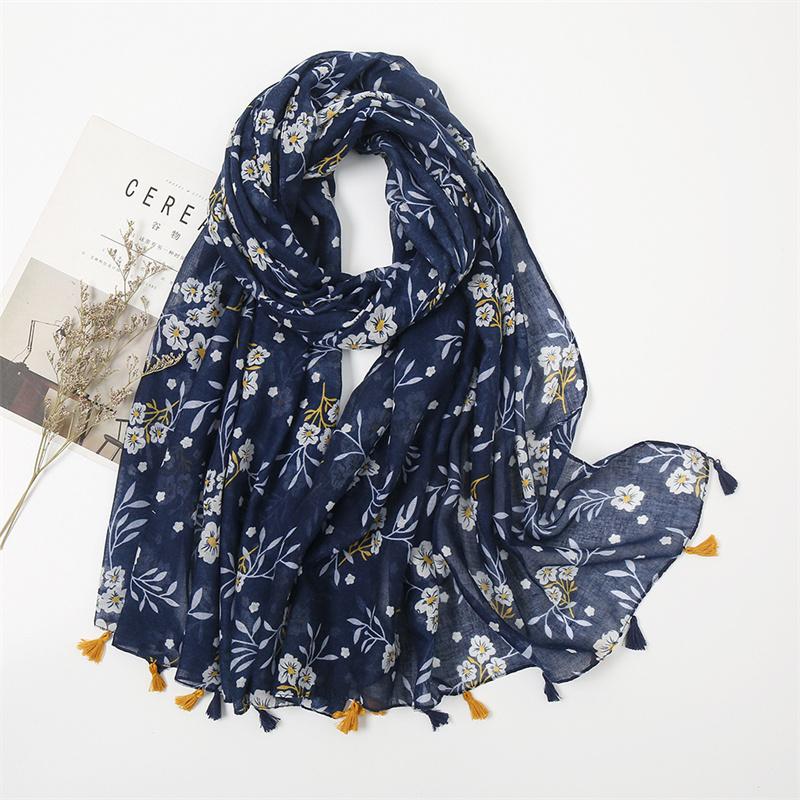 Fashion Luxury Petal Floral Tassel Viscose Shawl Scarf Lady High Quality Wrap Pashmina Stole Bufandas Muslim Hijab 180*90Cm