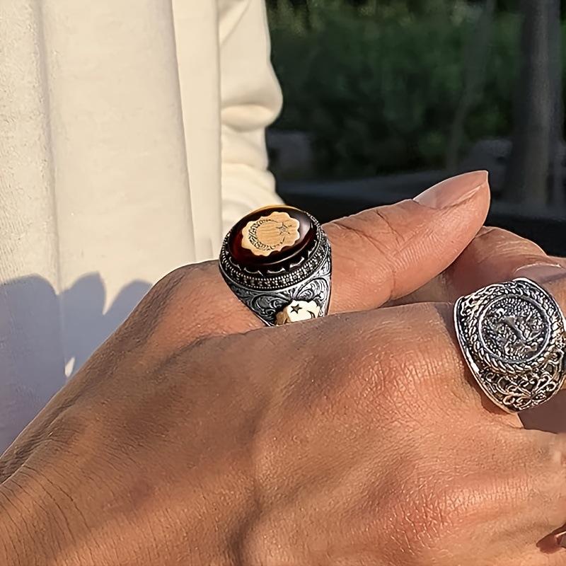 Retro Ethnic Style Men's Ring with Carved Star and Moon Pattern Ring