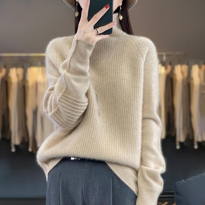 

Жіночий светр із високим горлом в осінньому та зимовому корейському варіанті. Вільна жіноча однотонна сорочка з товстою трикотажною основою. 3XL