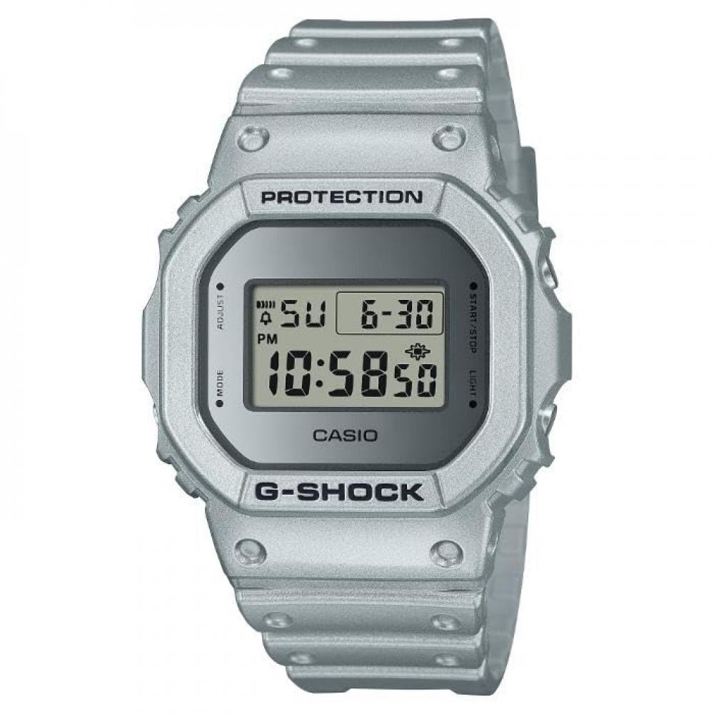 

Часы CASIO G-SHOCK DW-5600FF-8 Мужская модель Overseas