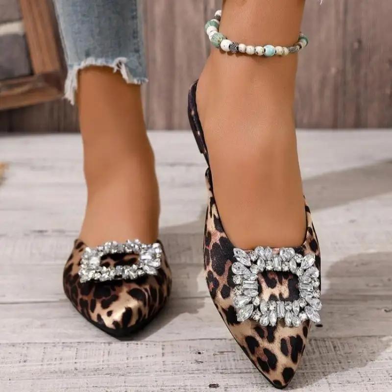 Fashion Sexy Leopard Pointed Toe Slippers Women 2025 Summer Flat Heels big Crystal Buckle Shoes Women Fashion Mules Shoes
