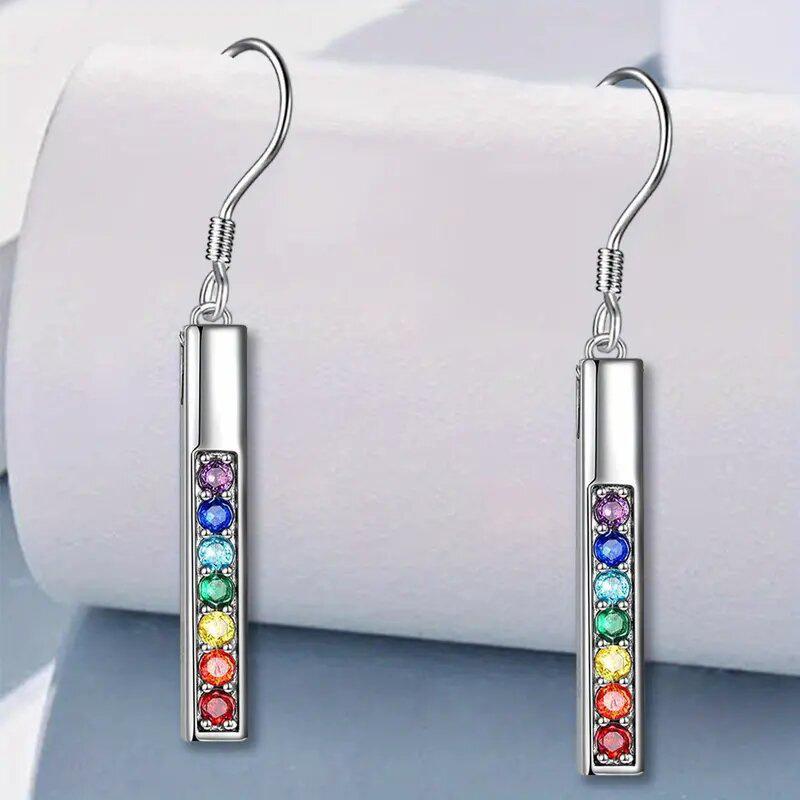 

1 Pair, Fashionable, Inlaid with Colorful Synthetic Zircon, Fashionable and Versatile Earrings. серебряный
