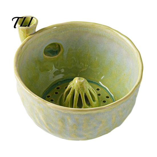 Strawberry Washing Tool Ceramic Berry Bowl with Drainage Hole, 360 Degree Self Rinse Basket Rinsing Fruit Bowl, Fresh Vegetable Cleaning Strainer