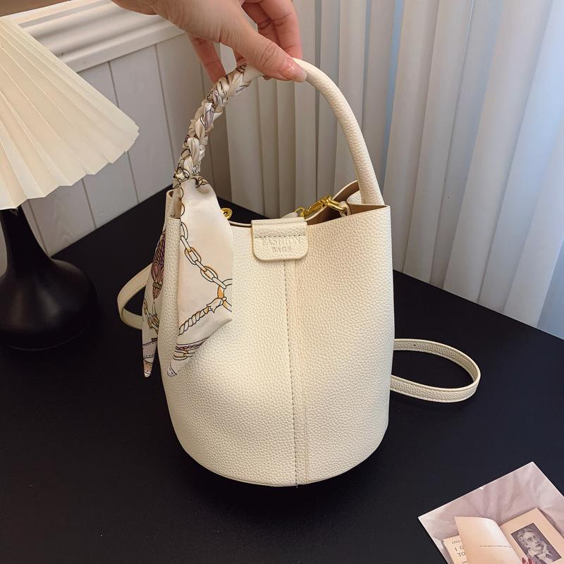 New niche popular silk scarves contrasting colors, children and mothers, bucket bags, portable shoulder messenger trendy women's bags