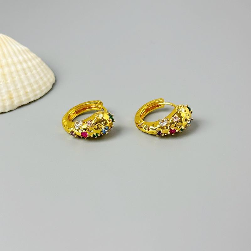 

Spring Color Zirconium Dopamine Earrings High-End Sense Diamond Earrings Niche Simple Unique Ear Buckle Spot золотой