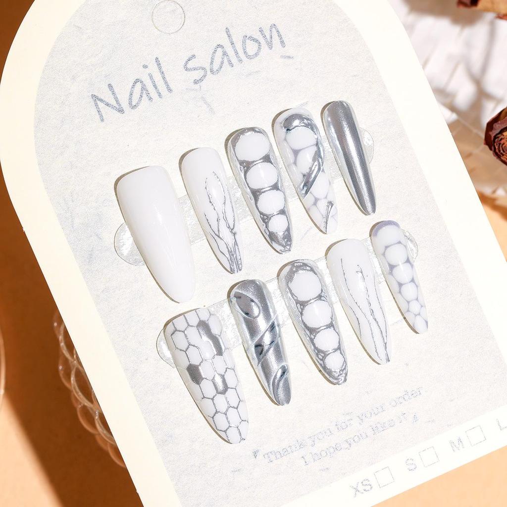 Silver Glitter Snake Print Almond 3D Gilding Press-On Nails with Lace Lines - High-End Nail Art Stickers