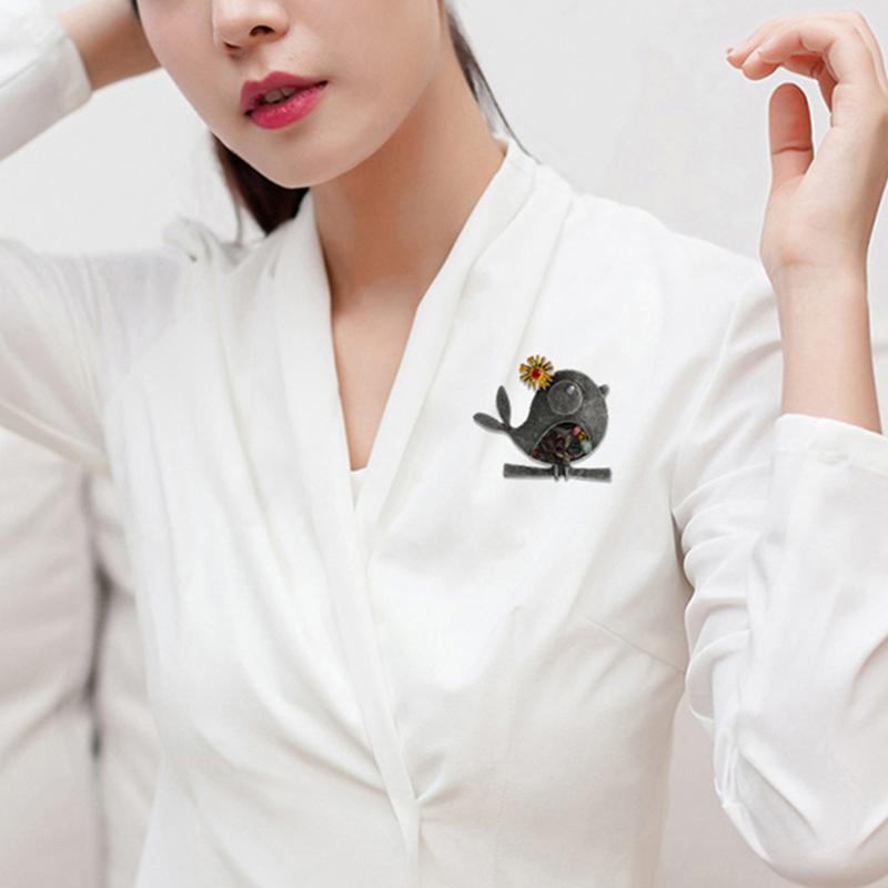 Cute Industrial Sense Bird Brooches Chic Lapel Pins For Women Girls Exquisite Vintage Animal Brooch Versatile Corsage Gifts