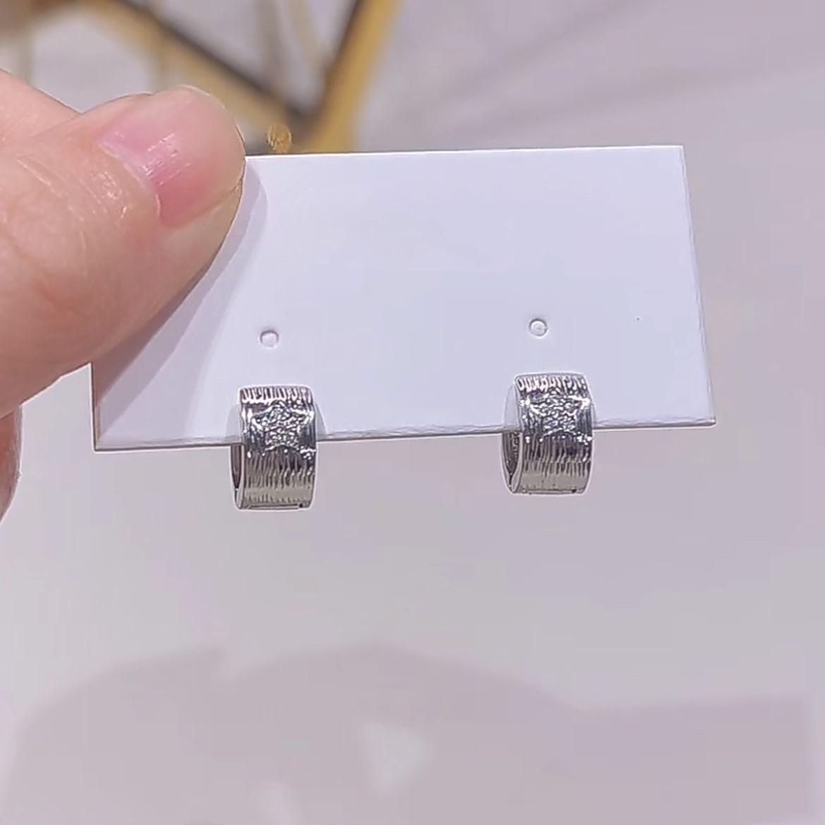 

Серьги-кольца с цирконом в виде цветка, легкая роскошь, высококлассный темперамент, женский нишевый дизайн, простые модные универсальные серьги