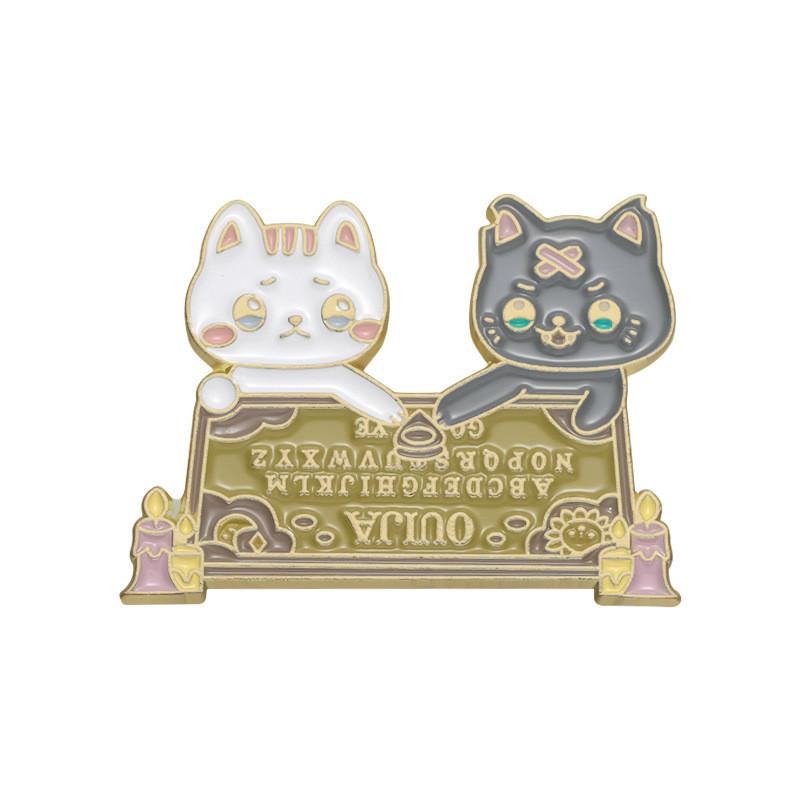 

Whimsical Catthemed Couple Pin In Highquality Alloy For Memorable Gifts And Unique Style