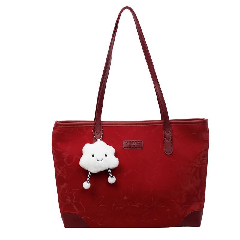 

2025 New Cloud Plush Decoration Tote Bag Women s Fashionable Shoulder Large Capacity Daily Wear вина червоного кольору