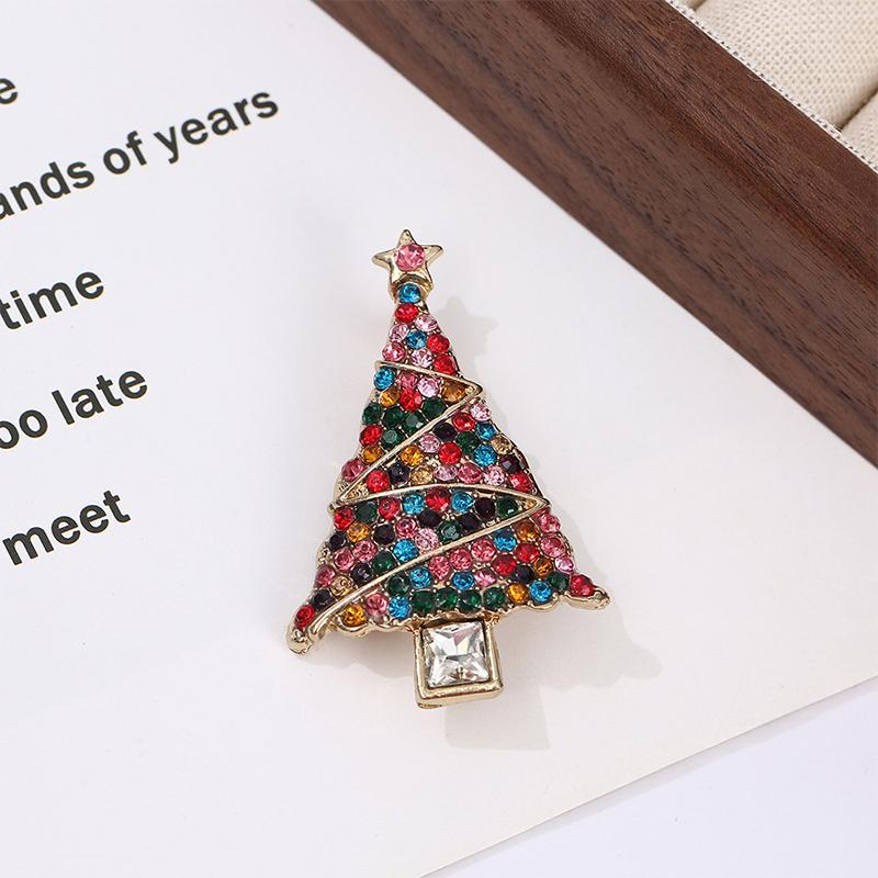 Christmas Tree Brooches For Women Unisex Plant Pins Multi-Color Available Holiday Party Accessories Gifts