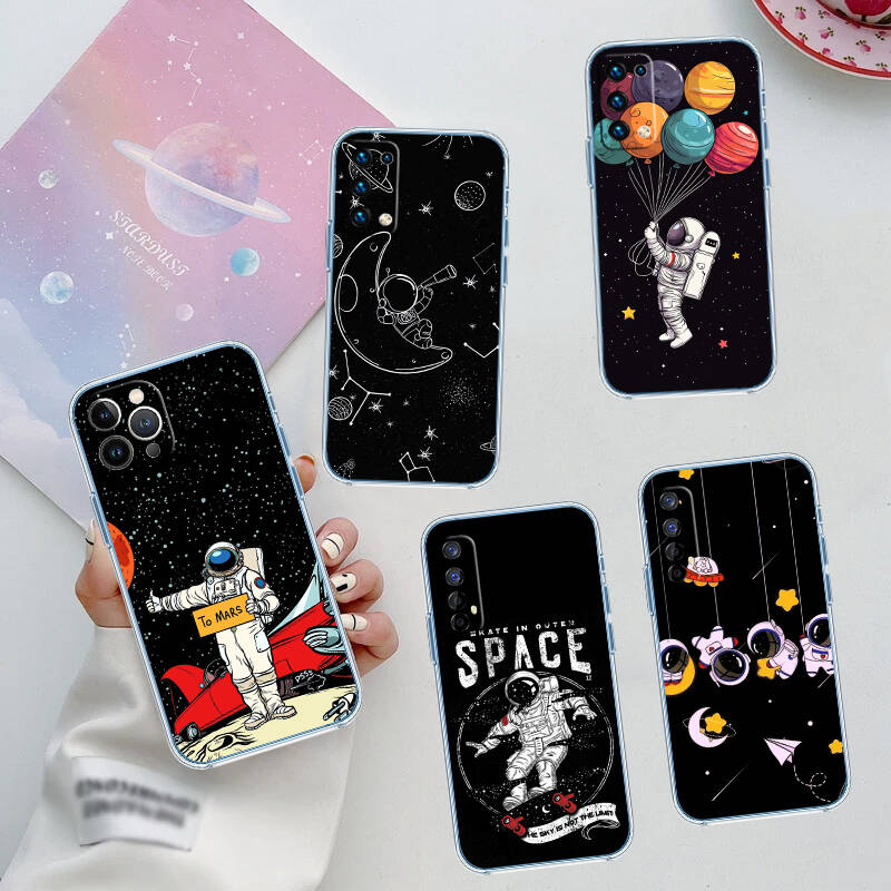 Astronaut Space Moon Phone Case for Motorola G14 G15 G24 G30 G31 G32 G34 G41 G42 G51 G52 G50 G60S G60 G62 G72 G71 G73 G84 G85 G200 E32