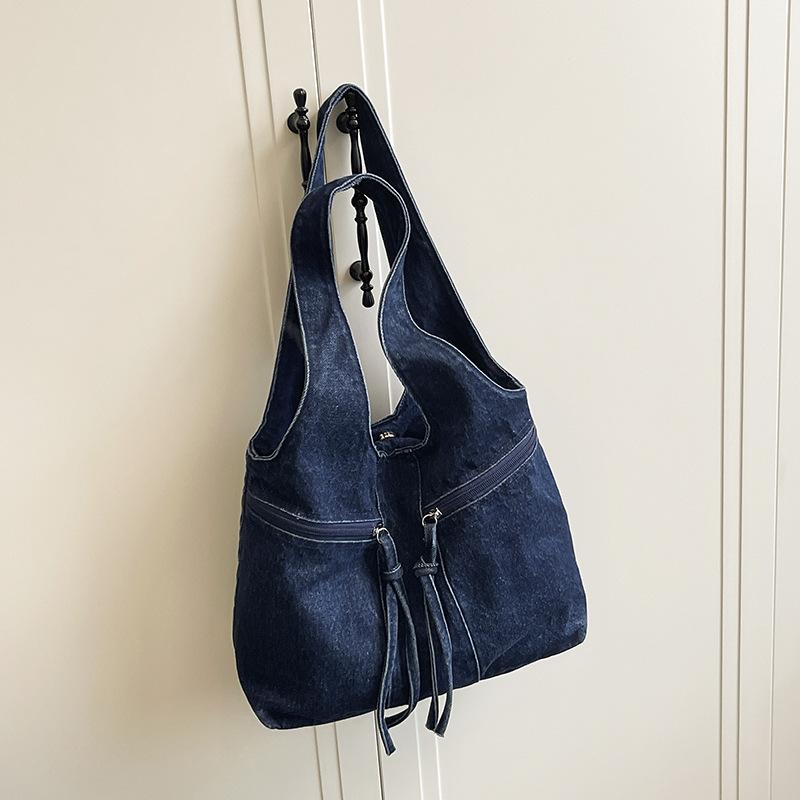 Casual large-capacity denim bag women's 2025 autumn new lightweight shoulder bag commuter tote bag