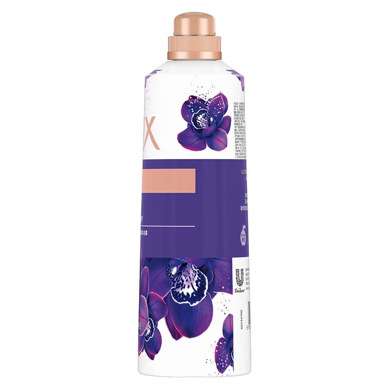 lux Purple Lotus Fragrance Shower Gel