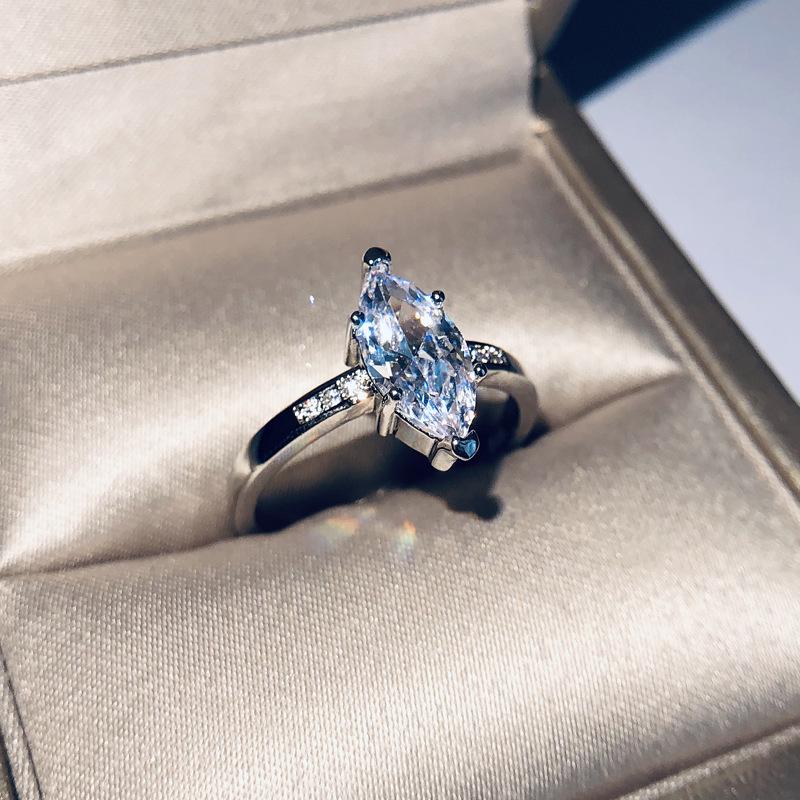 Fashion Horse Eye Rings Color White Zircon Ring Wedding Engagement Jewelry for Women