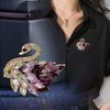 Available 2025 New Fashion Alloy Rhinestone Swan Corsage Vintage Crystal Brooch