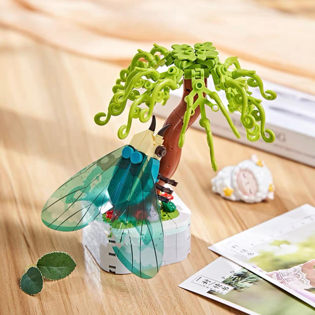 

Совместимость с букетами Lego, подсолнухами в горшках, детскими игрушками, строительными блоками, цветами гибискуса, подарками на День святого Валентина, Днем учителя