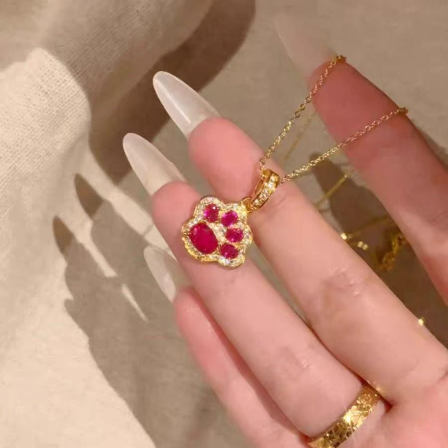 Red flash diamond cat claw gold necklace niche light luxury design sense fashion collarbone chain simple versatile exquisite neck jewelry