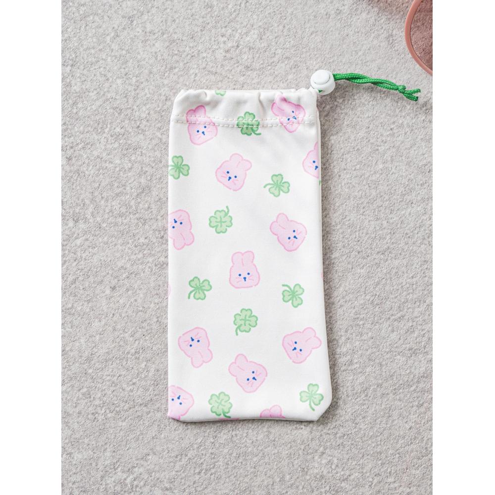 

Чехол для очков Daiso Character Clover