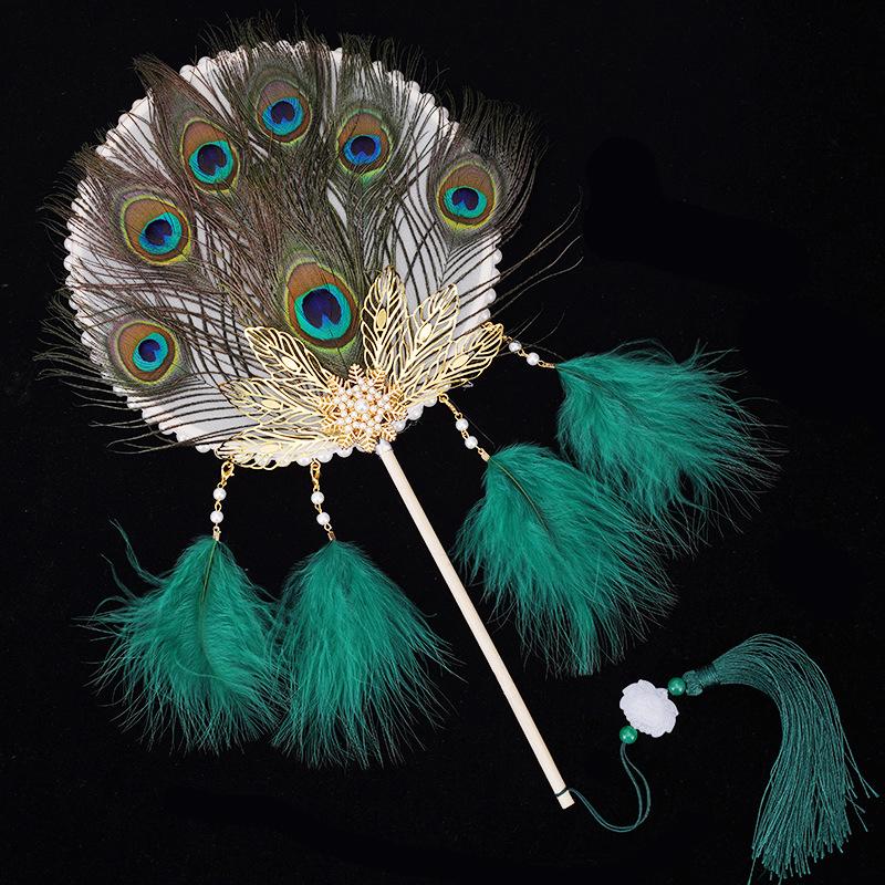 Chic Peacock Feather Round Fan Unique Antiquity Wedding Bride Hand Fan Shooting Props Home Decor