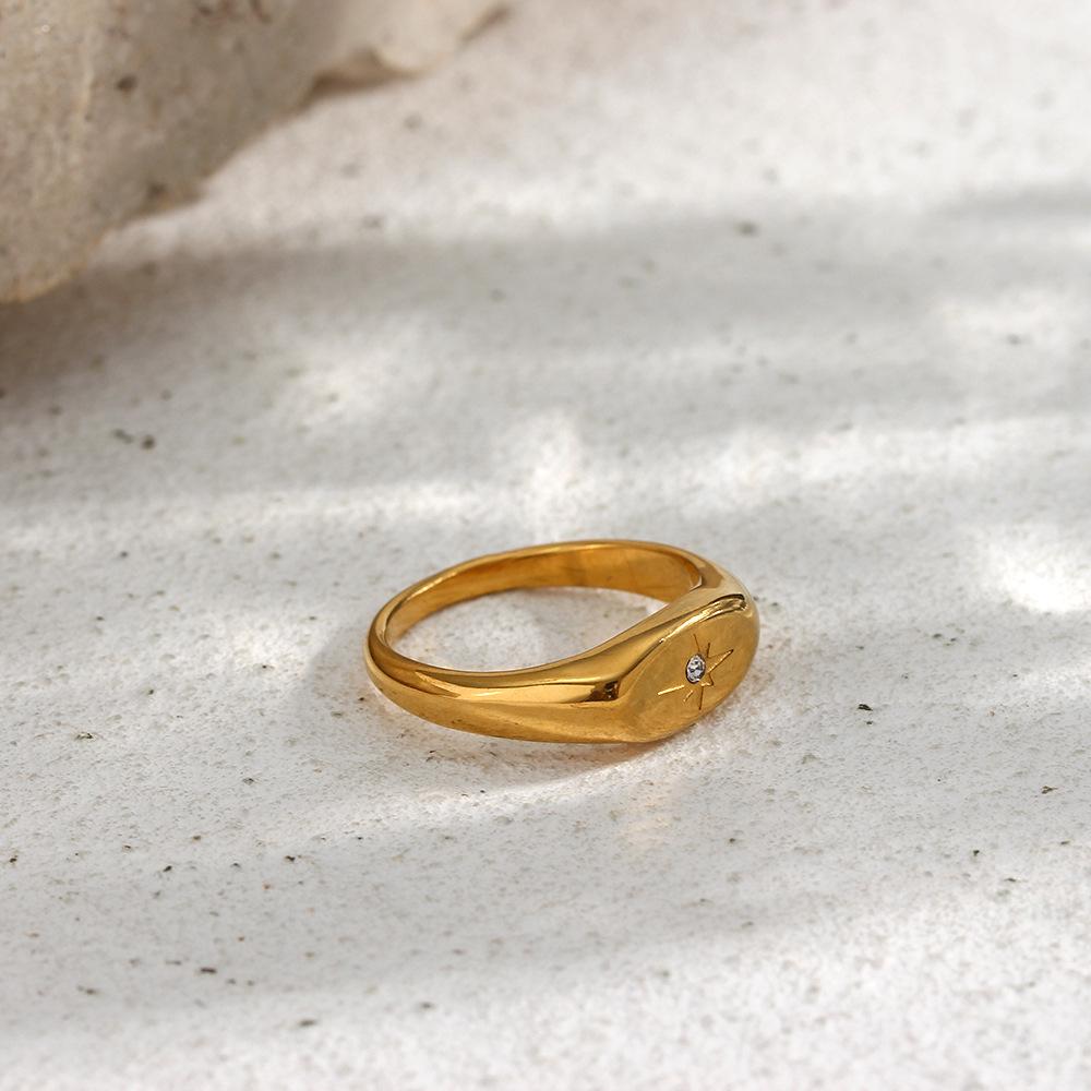 Europäisch-Amerikanische Mode 18K Gold Plated Edelstahl Ovaler Stern Zirkon Ring