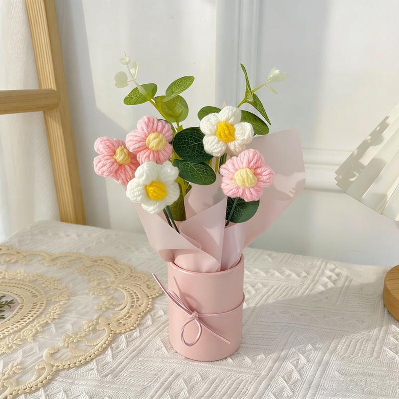 

1pcs Handmade Crocheted Bucket Bouquet Daisies Braid Mother s Day Valentine s Day Birthday Wedding Home Decoration розовый