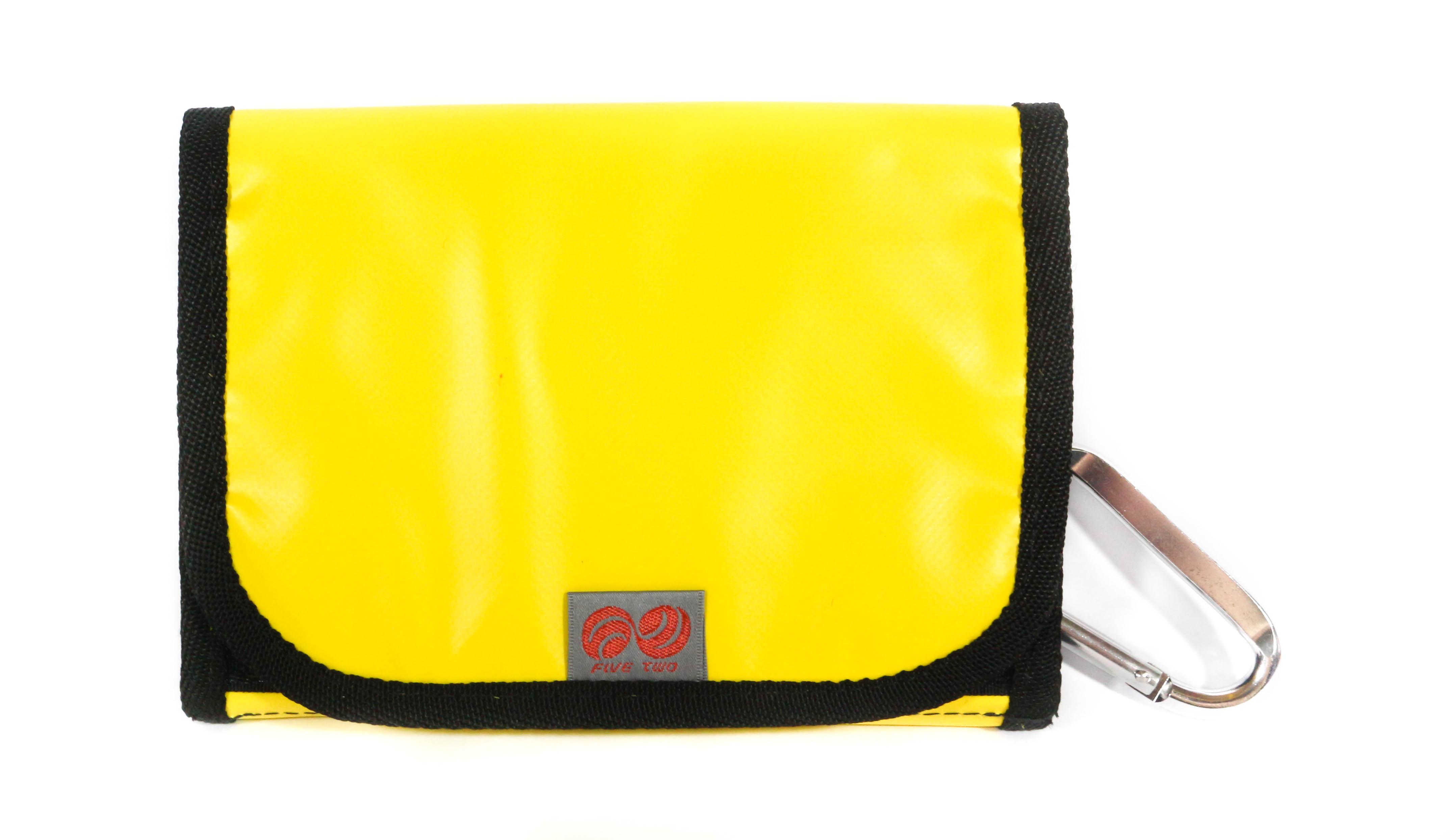 

Hiyoshiya Five Two 975 Assist Кошелек для банкнот 120 x 170 x 20 мм Желтый (8772)