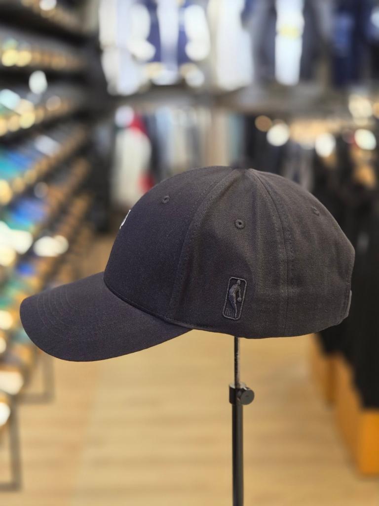 NBA Unisex CHI Cursive Vertical Embroidery Hardball Cap N245AP477P (19)