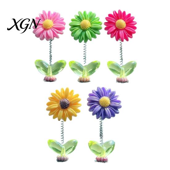 Innenraum-Autodekoration Federnde Wackelblume Armaturenbrett-Ornament, Wackelkopf-Sonnenblumen-Dekor, Niedlich für Rückspiegel und Home Office