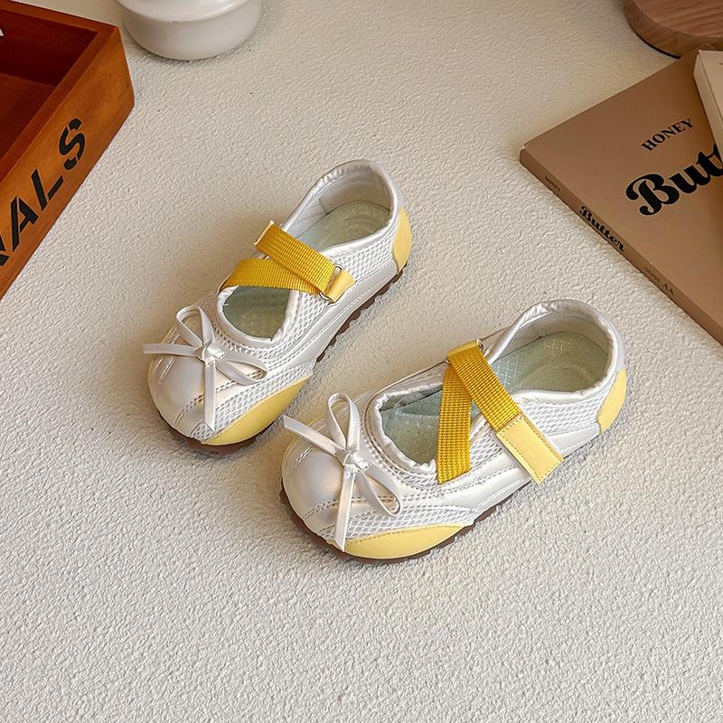 

Girls color-blocked sneakers2026Spring and summer new mesh cute bow children s running shoes casual shoes Korean style 23-25Code one hand3Double жёлтый