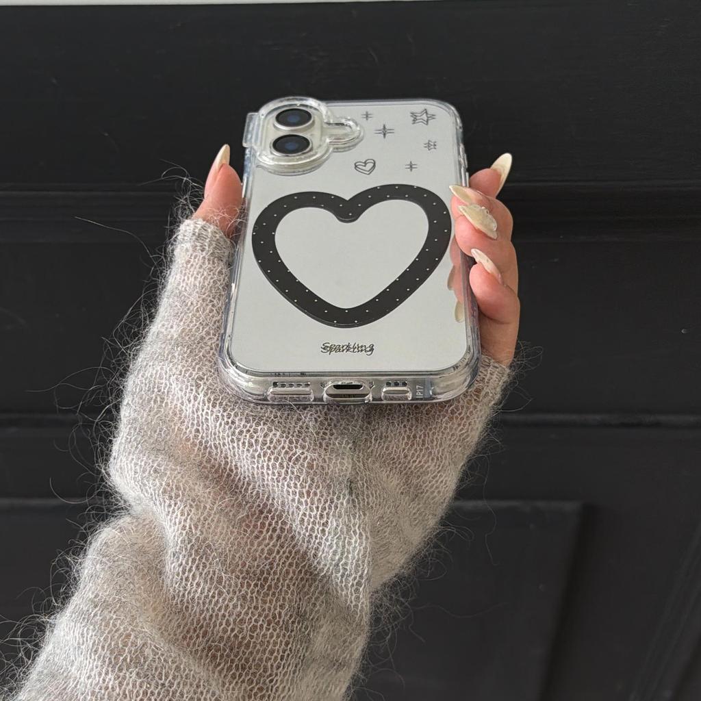 Korean-Style Black Heart Mirror Phone Case for iPhone 15/16/17/17 Pro Max (Female)