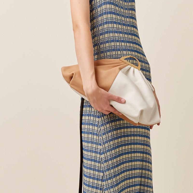 Bag 2025 New Trendy Internet Celebrity Handbag Fashion Literary Temperament Pleated Dumpling Shoulder On Delivery