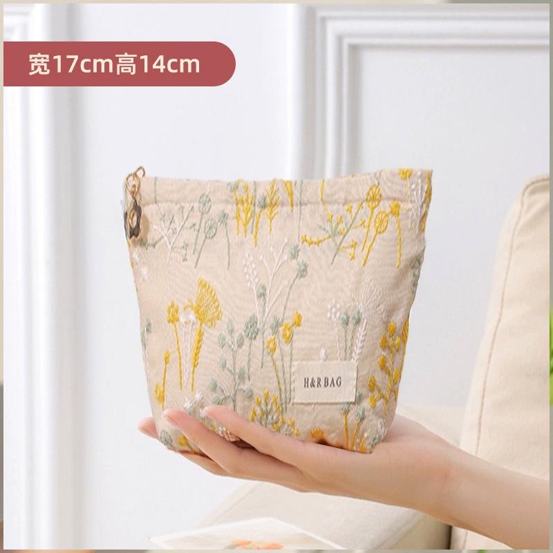 New Makeup Bag, Large Capacity, Ins, Storage Bag, Cosmetics, Portable, Small and Fresh, Toiletry Bag