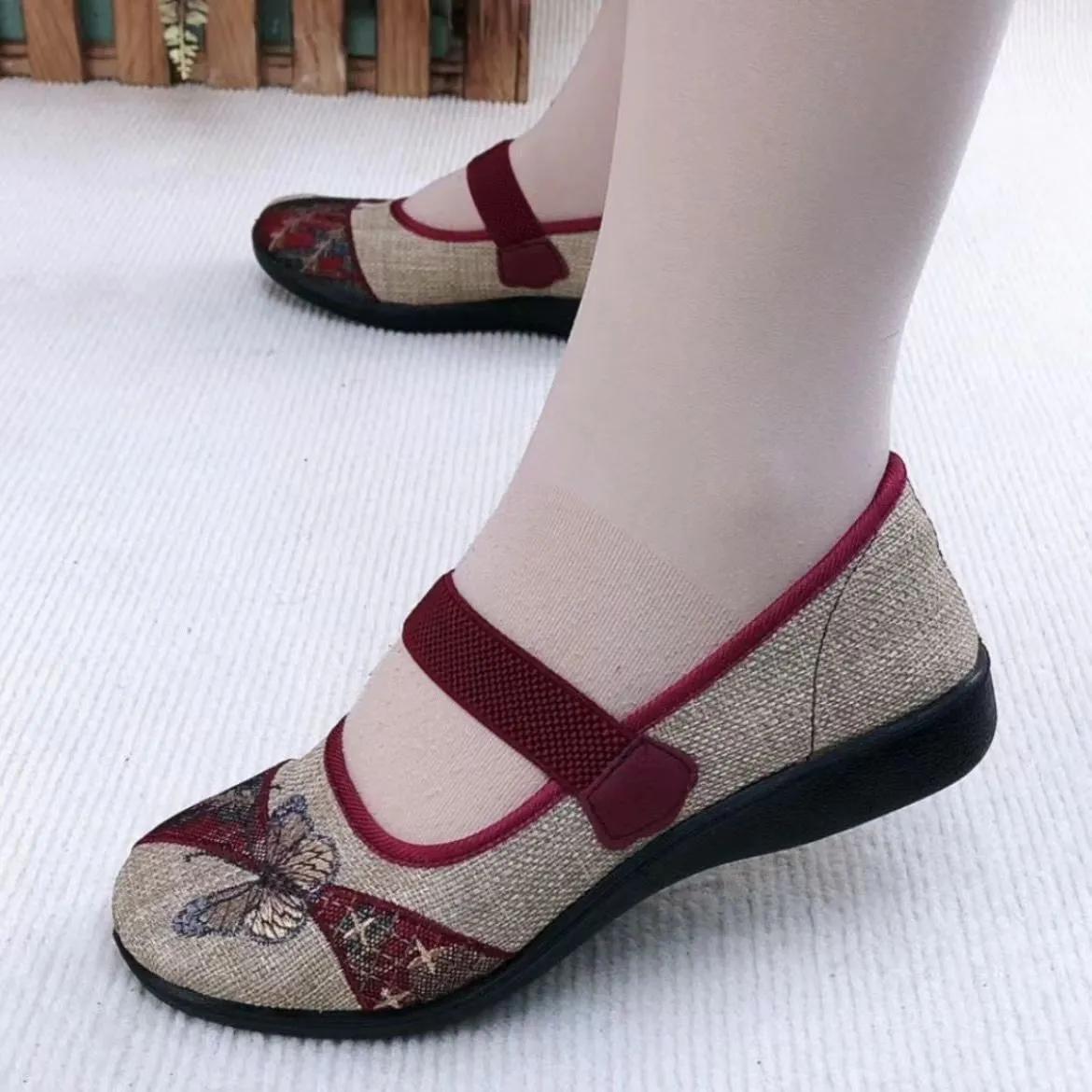 женская обувь ретро легкая высокое качество весна и лето противоскользящие туфли на плоской подошве женские повседневные танцевальные туфли ab623 35 2960₽