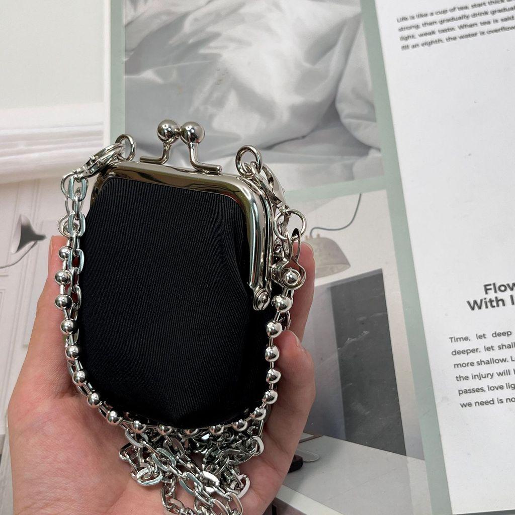 Mini Woven Shell Shape Clutch With Chain Strap For Daily Use