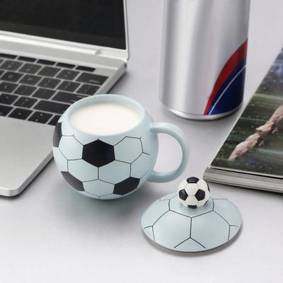 Yousheng Sports Theme Soccer Cup with Lid, 400ml Ceramic Football Shaped Coffee Cup In Gift Box, Ceramic Drinkware for Home Office, Fan