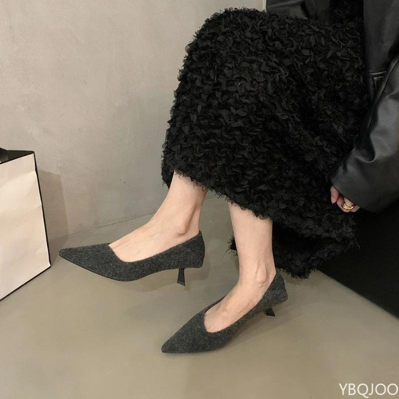 Fashion French black high heels Sharp pointed Women's single shoes New commuting fur shoes Outdoor comfortable ladies pumps 2025 Zapatos