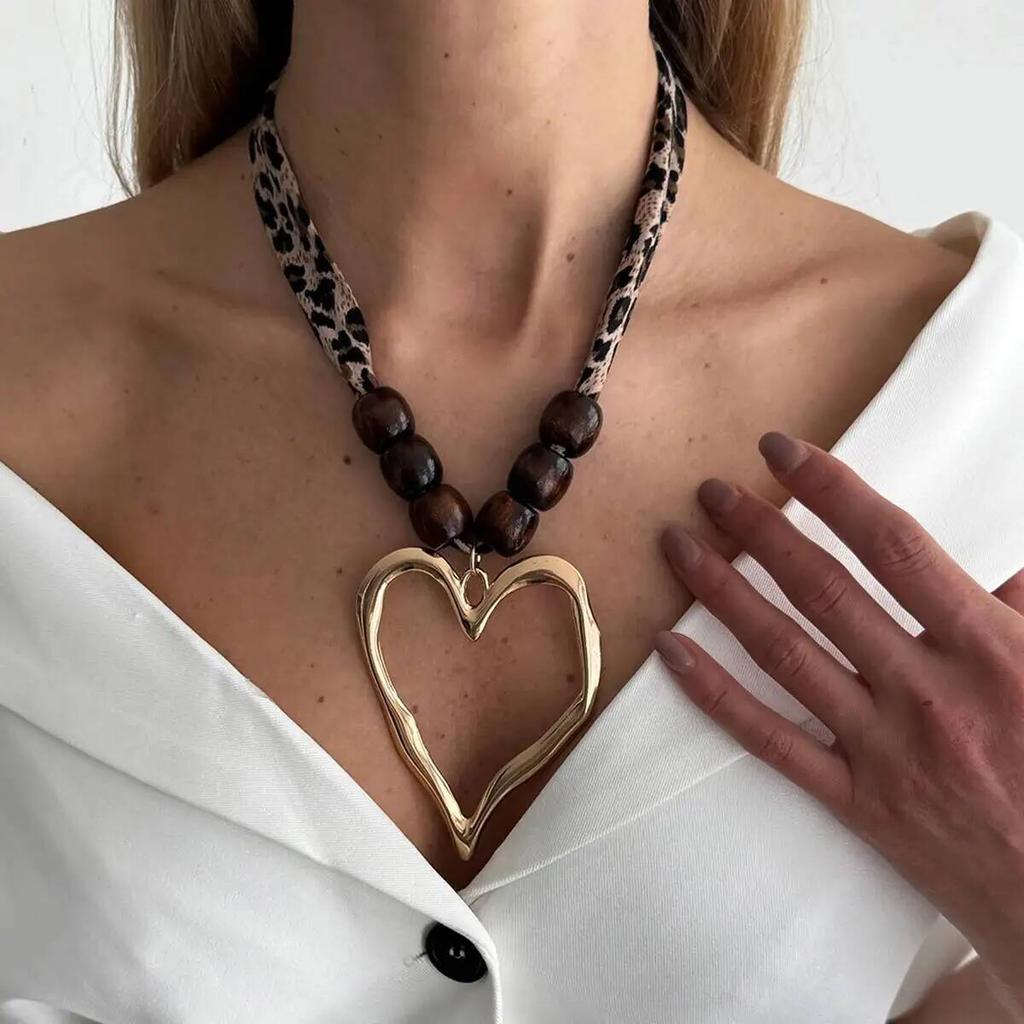 SHIXIN 2 Styles Fashion Hollow Big Love Heart Pendant Necklace for Women Vintage Leopard Chiffon Wood Bead Choker Necklace Gift