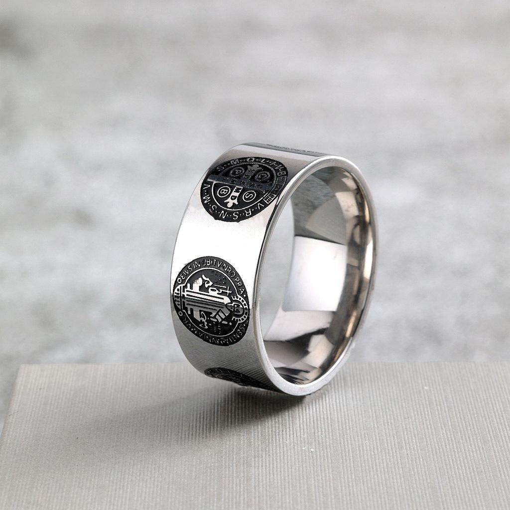 European and American Stainless Steel Men's and Women's Rings, Measuring Saint Ben's Cross, Exorcism Portrait Rings