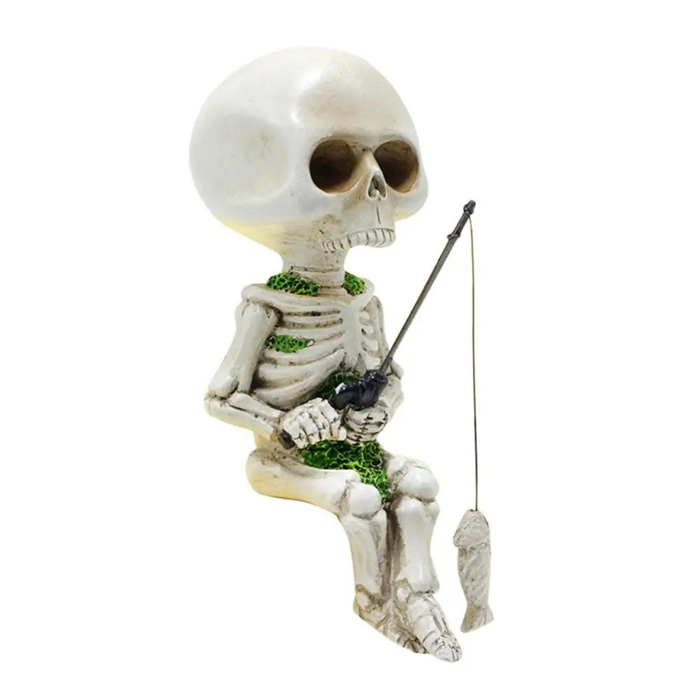 

Fishing Skeleton Statue Mini Skull Figurines Garden Decor Ornament Resin Fisher Gothic Sculpture Skull Decoration Halloween Y5B9